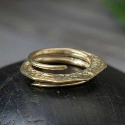 Brass Swirl Ring-Baizaar