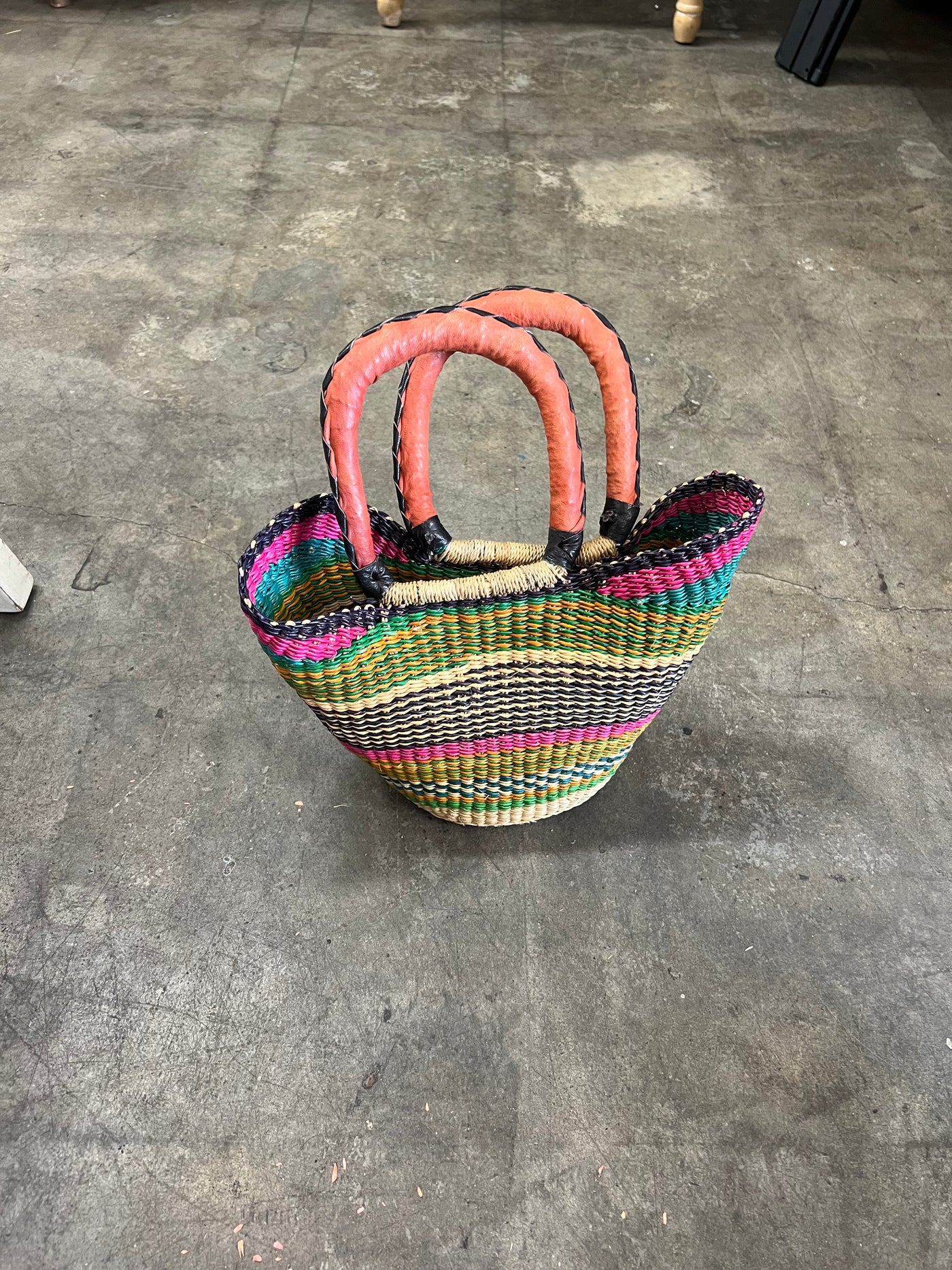 U SHAPED BASKETS W/ LEATHER HANDLES