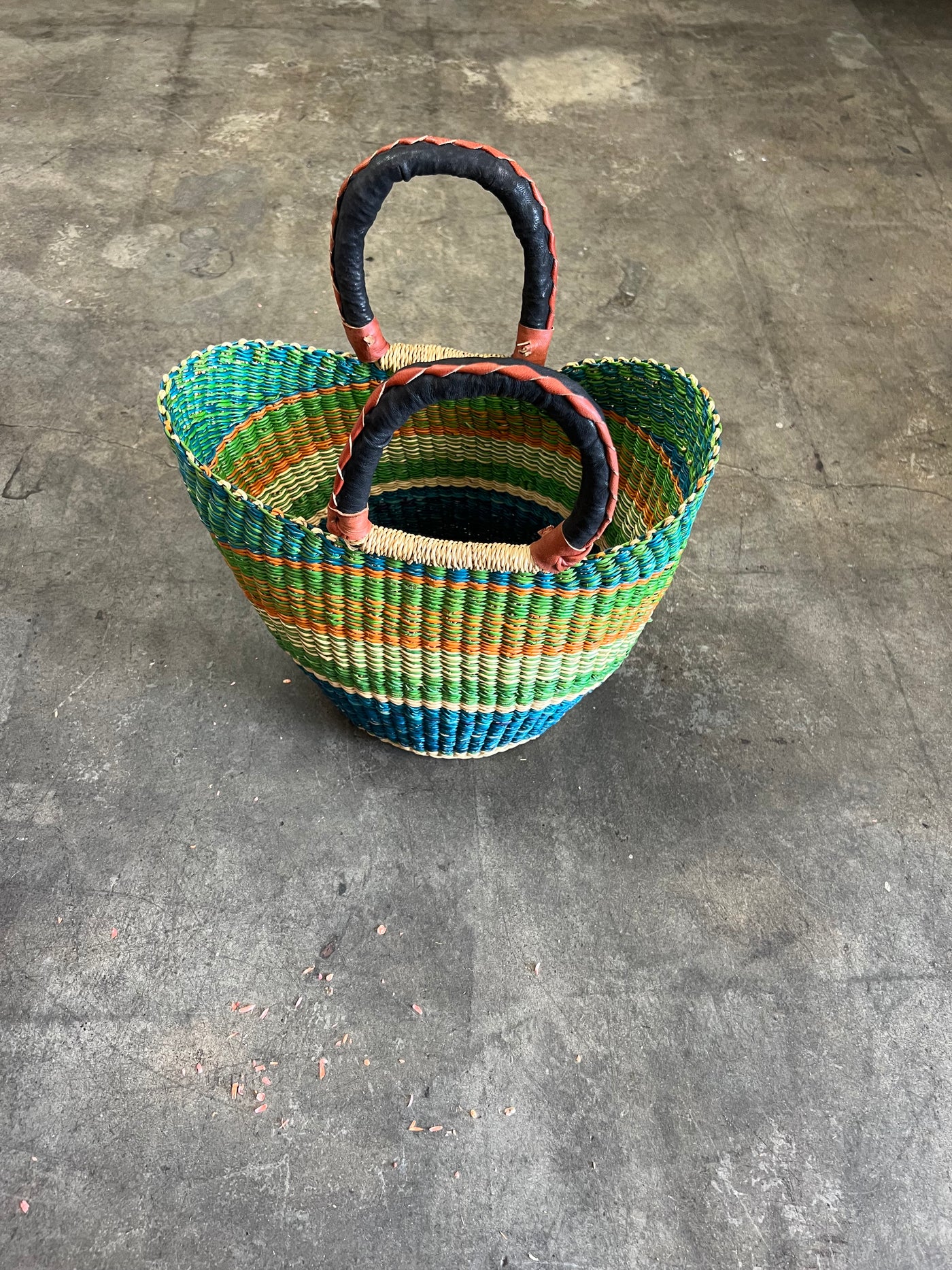 U SHAPED BASKETS W/ LEATHER HANDLES