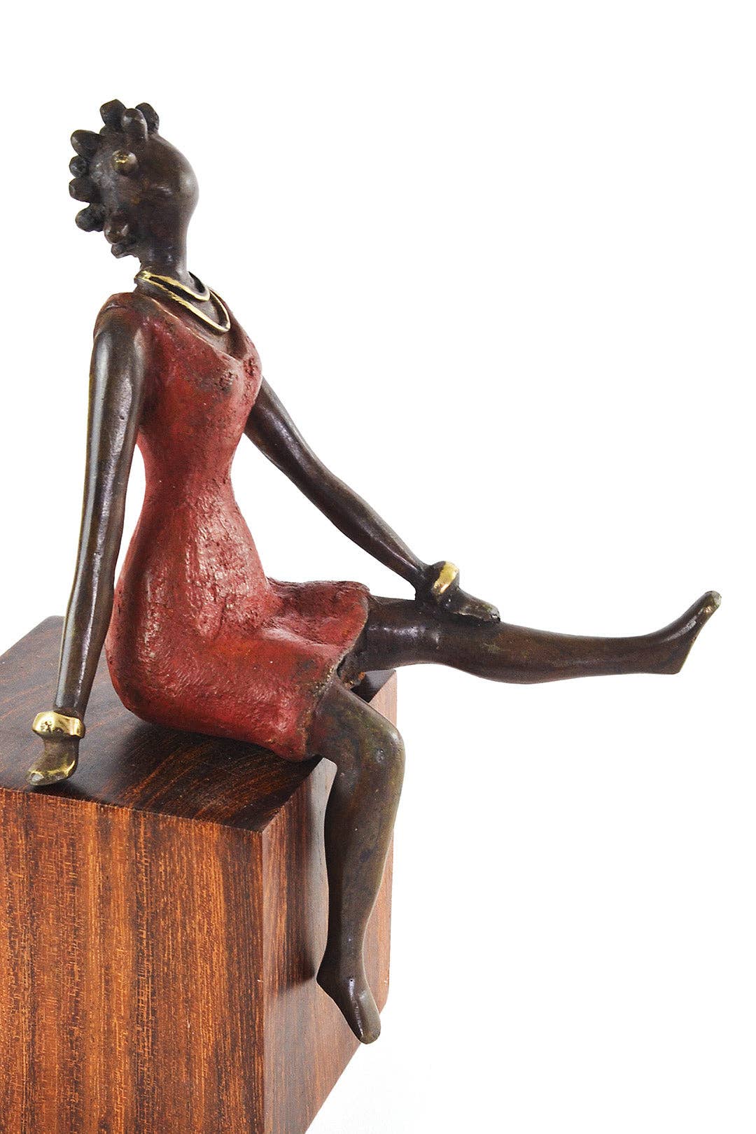 La Femme en Rouge Burkina Bronze Sculpture