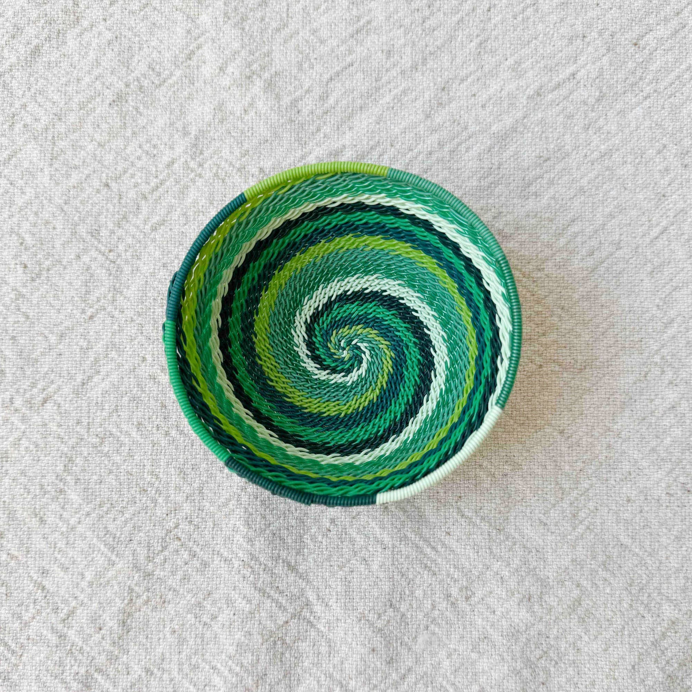 Zulu Wire Bowl: Spring Green-Amsha