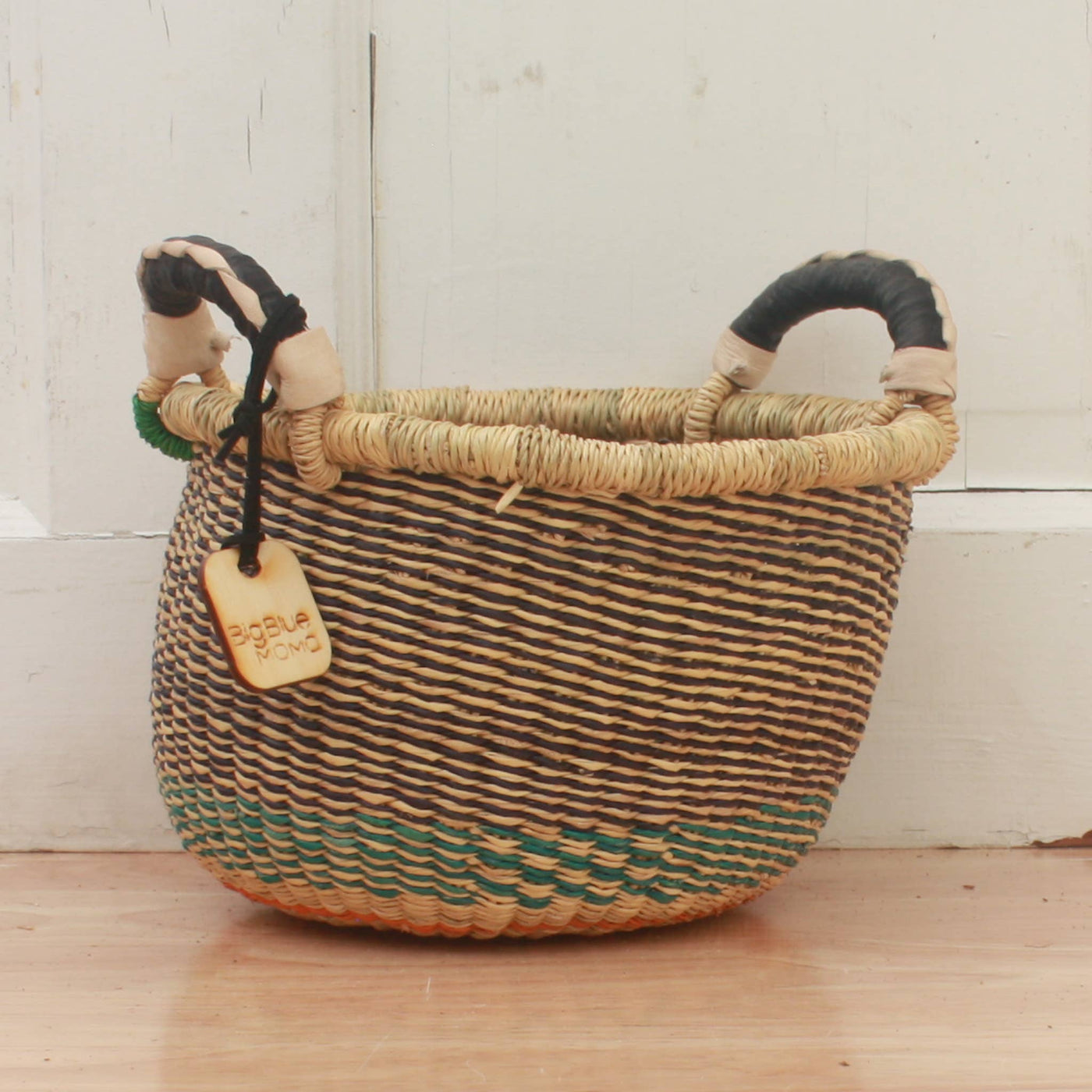 Round Small Two Handle-Big Blue Moma