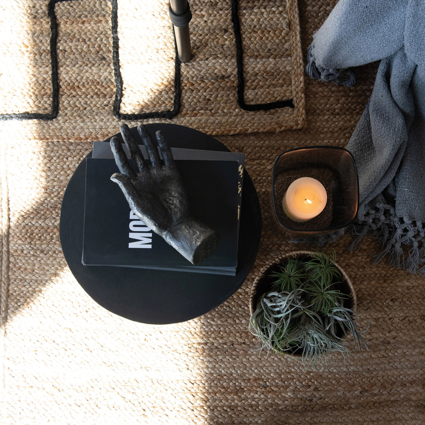 Resin Hand Black