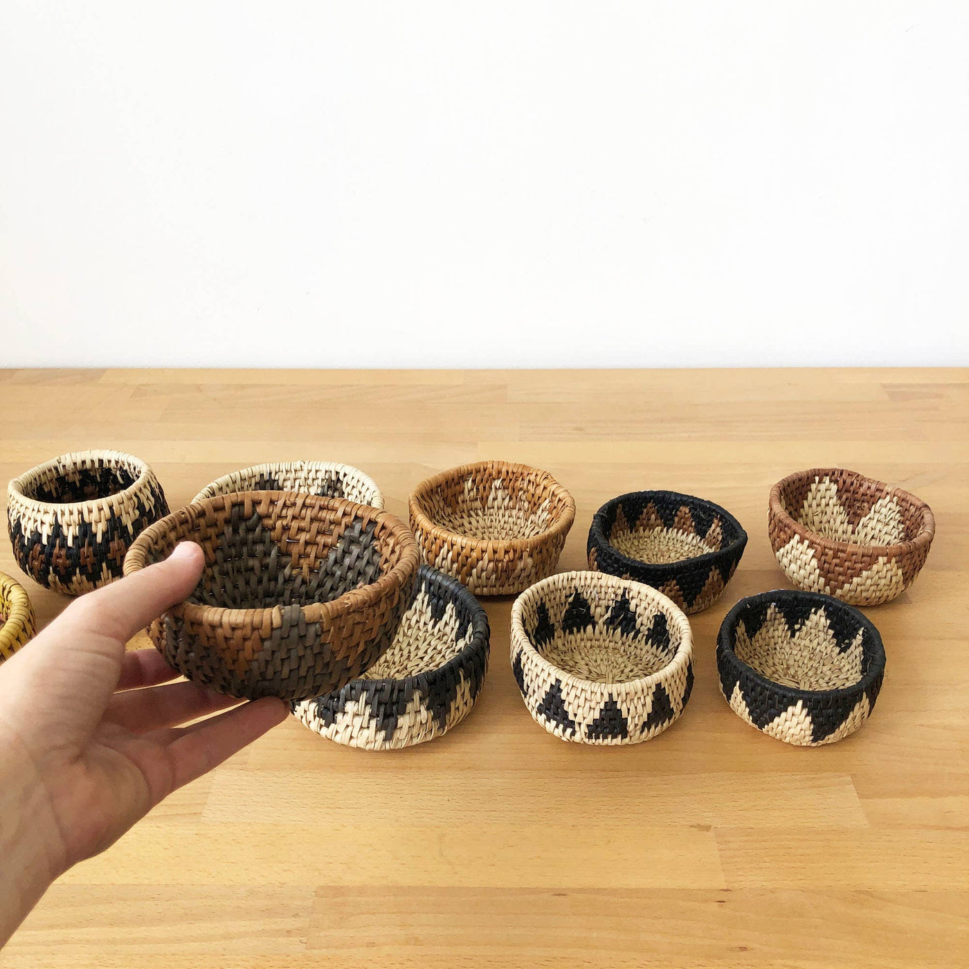 Zulu Mini Bowl 3.5- 5" (Assorted)-Amsha