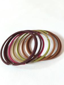 Bridge for Africa - Spiral color block bracelet - Large - Dried Leaves