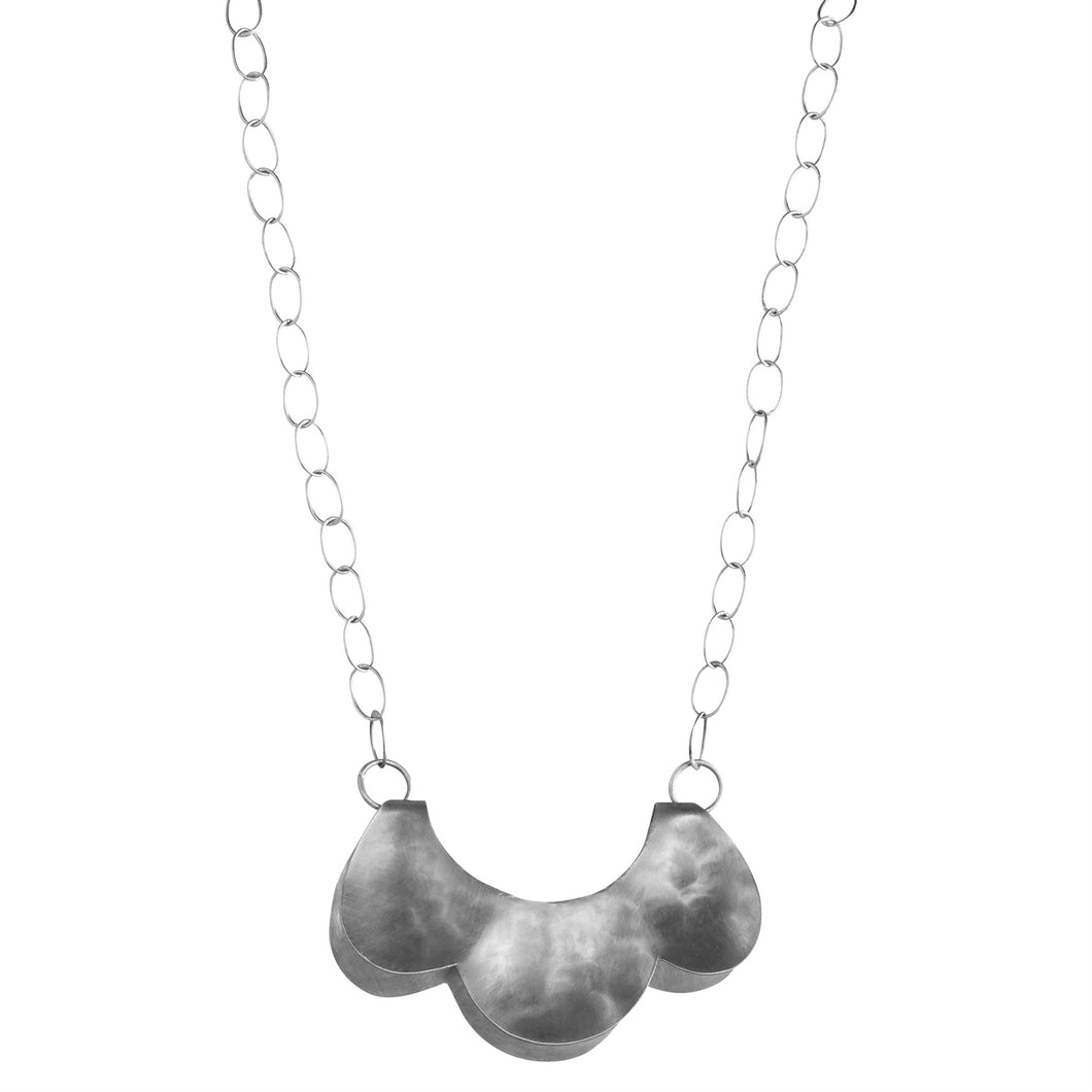 Yucca Necklace -Scalloped