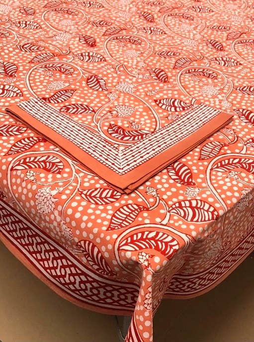Natural Habitat - Tablecloth 86 Rnd  Sambac Coral 2690A