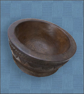 Attie Footed Bowl