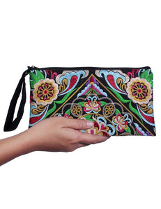 Deco Wristlet Purse