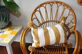 Voyage - Pom Pom Cotton Pillow Cover Handmade Morocco
